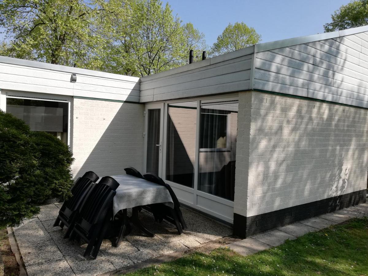 Rustige, Gelijkvloerse Vakantiewoning Met 2 Slaapkamers In Simpelveld, Zuid-Limburg エクステリア 写真
