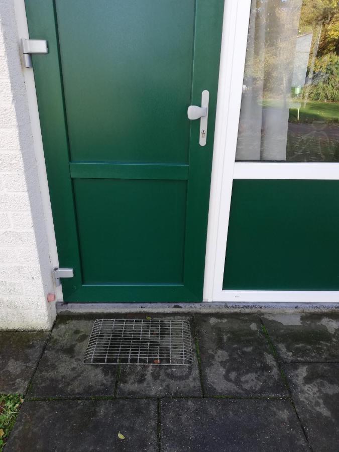 Rustige, Gelijkvloerse Vakantiewoning Met 2 Slaapkamers In Simpelveld, Zuid-Limburg エクステリア 写真